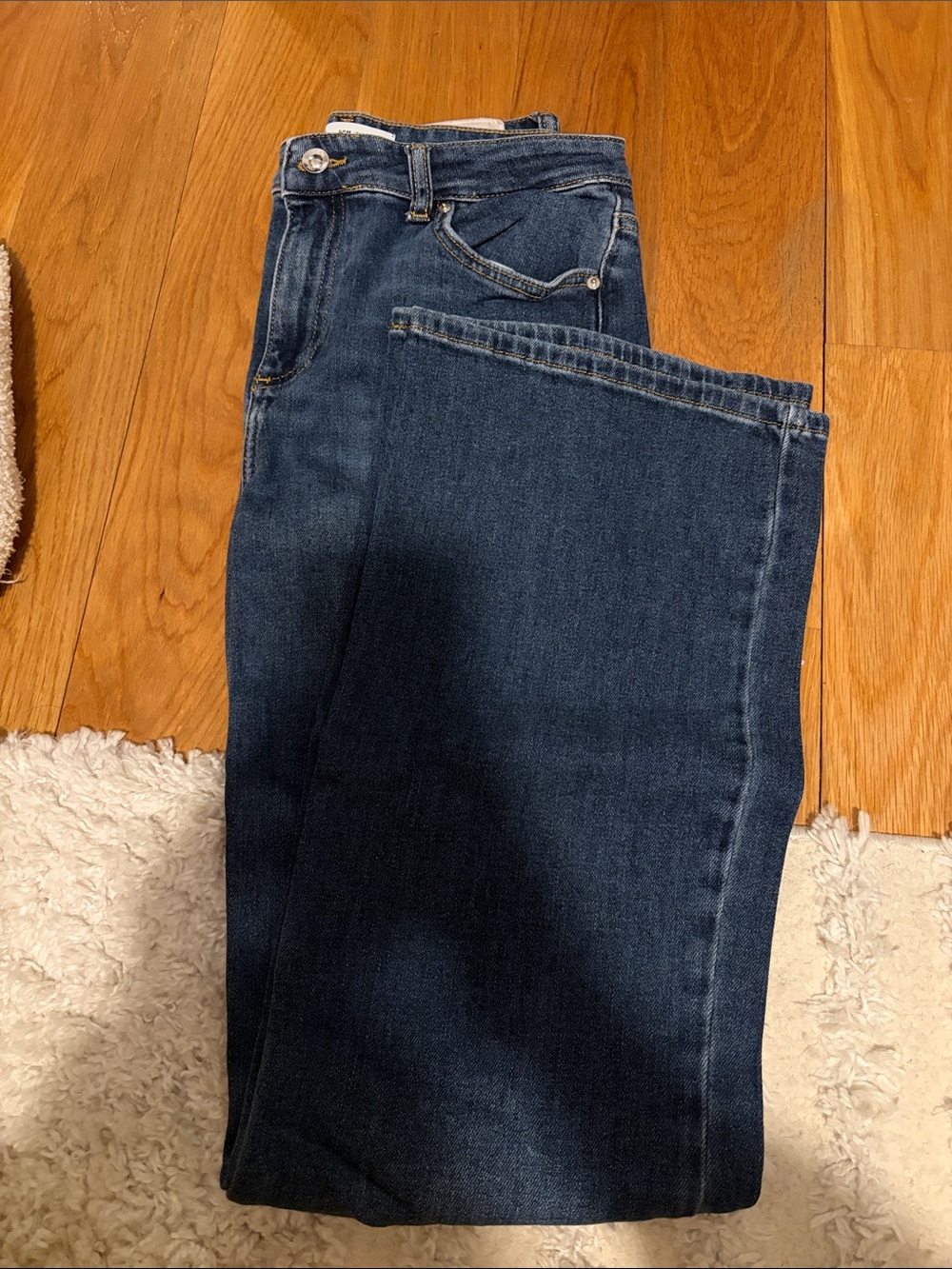 Zara Women’s High Rise Dark Blue Jeans size 8